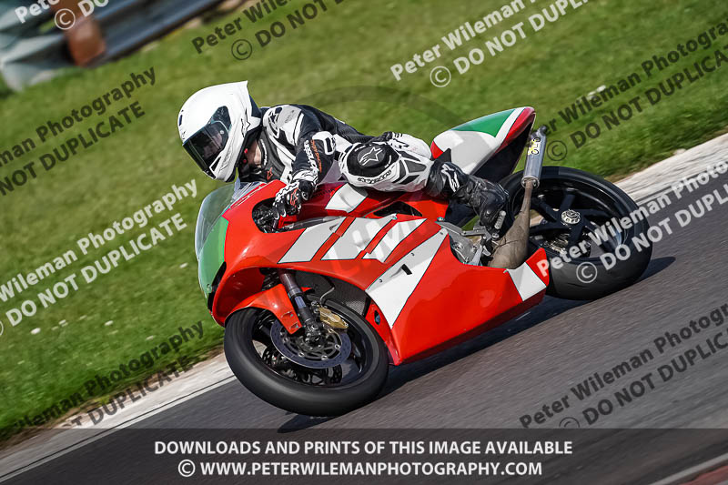 donington no limits trackday;donington park photographs;donington trackday photographs;no limits trackdays;peter wileman photography;trackday digital images;trackday photos